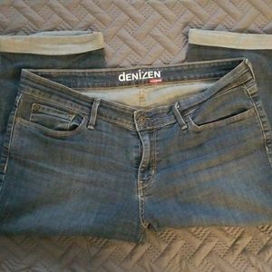 Denizen cuffed capri jeans, size 14